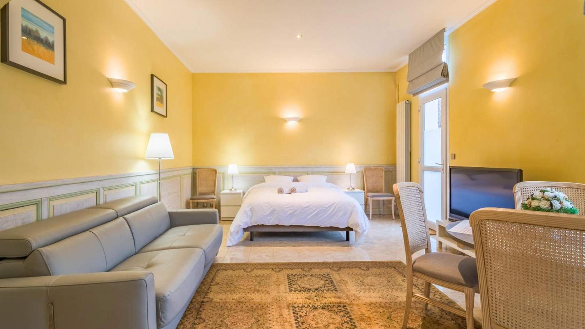 Le Saphir - Confort - Proche Mag Outlet Troyes - Parking Gratuit Пон-Сент-Мари Экстерьер фото